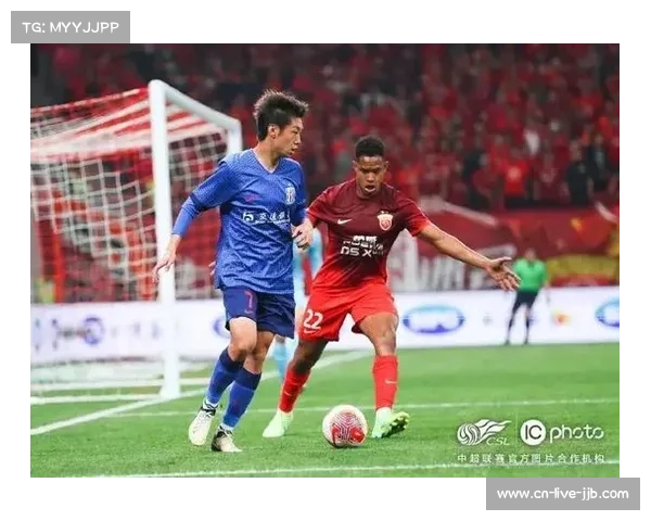 上海海港实现中超三连冠，穆斯卡特盛赞老将领袖作用