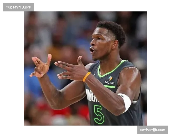 ESPN专访：爱德华兹回顾第三个赛季，称已为首次以核心身份征战季后赛做好准备